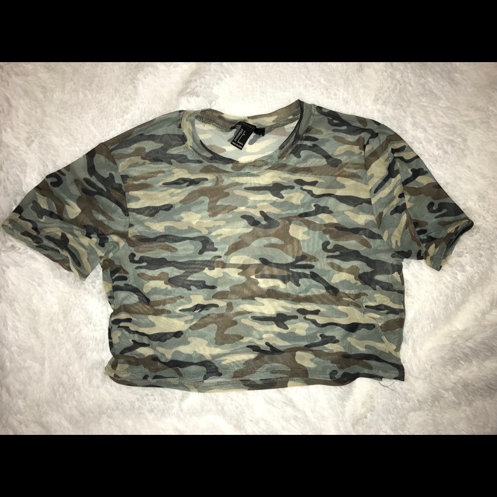 Camo crop top